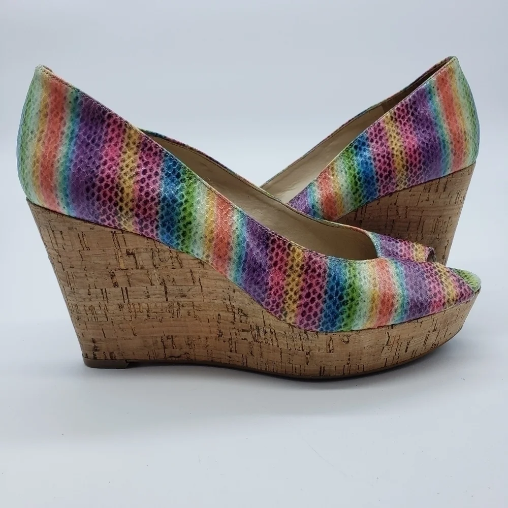 𝅺nine West women US 9 rainbow wedge heels Cheerful-30 open toe cork vegan PRIDE